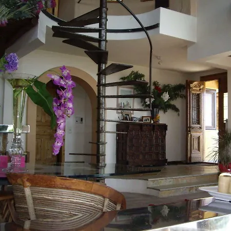 Hacienda Private Pool And Jacuzzi Παραλία