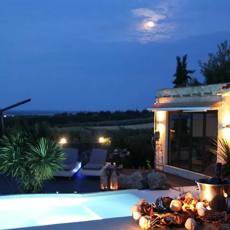 Hacienda Private Pool With Jacuzzi And Sauna Villa *