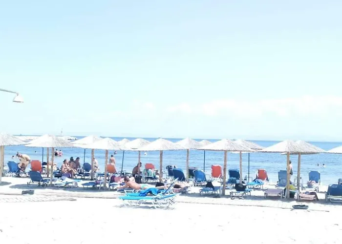 Hacienda Private Pool With Jacuzzi And Sauna Villa